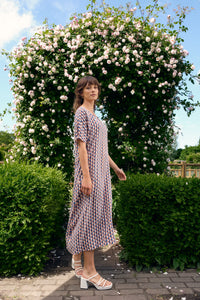 Second Hand Maxikleid ONA aus LENZING™ ECOVERO™ - Terracotta / Blue (Geometric) - S