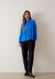 Givn Berlin Bluse GBIVA aus LENZING™ ECOVERO™ mit Stehkragen Blouse Electric Blue