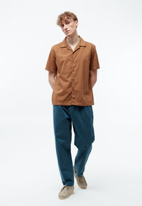 Givn Berlin Bowling-Shirt GBBARIK aus Bio-Baumwoll Seersucker Buttoned Shirt Pecan Brown (Structure)