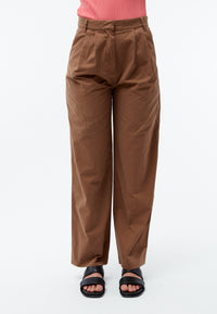 Givn Berlin Bundfaltenhose GBLIZZY aus Bio-Baumwoll Twill Trousers Pecan Brown