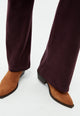 Givn Berlin Samthose GBELODIE flared leg aus Bio-Baumwolle Trousers Midnight Plum