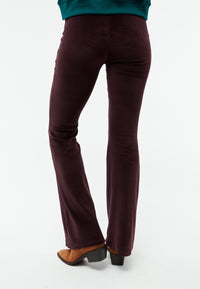 Givn Berlin Samthose GBELODIE flared leg aus Bio-Baumwolle Trousers Midnight Plum