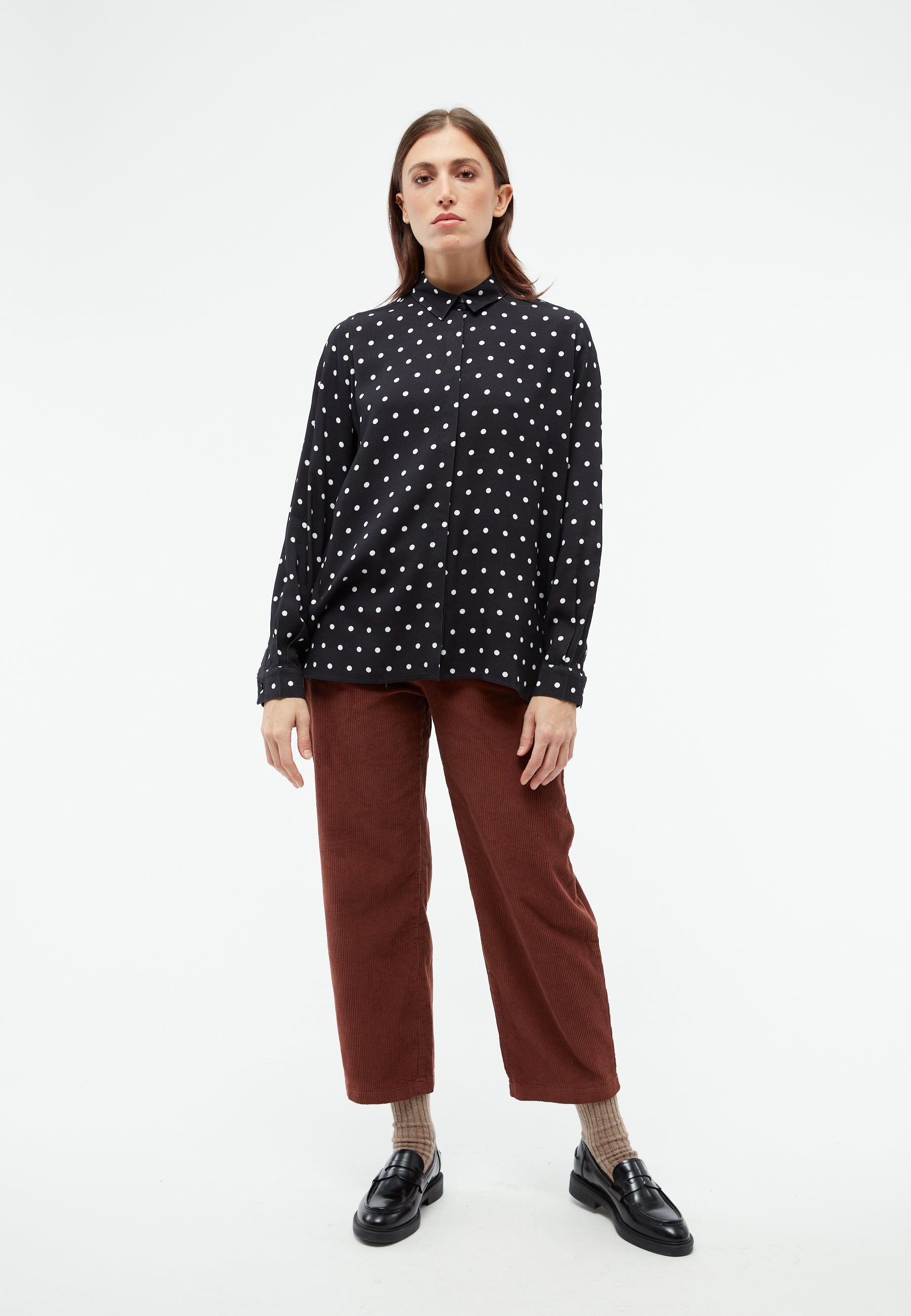 Givn Berlin Bluse GBIVA aus LENZING™ ECOVERO™ mit Stehkragen Blouse Black / White (Polkadots)