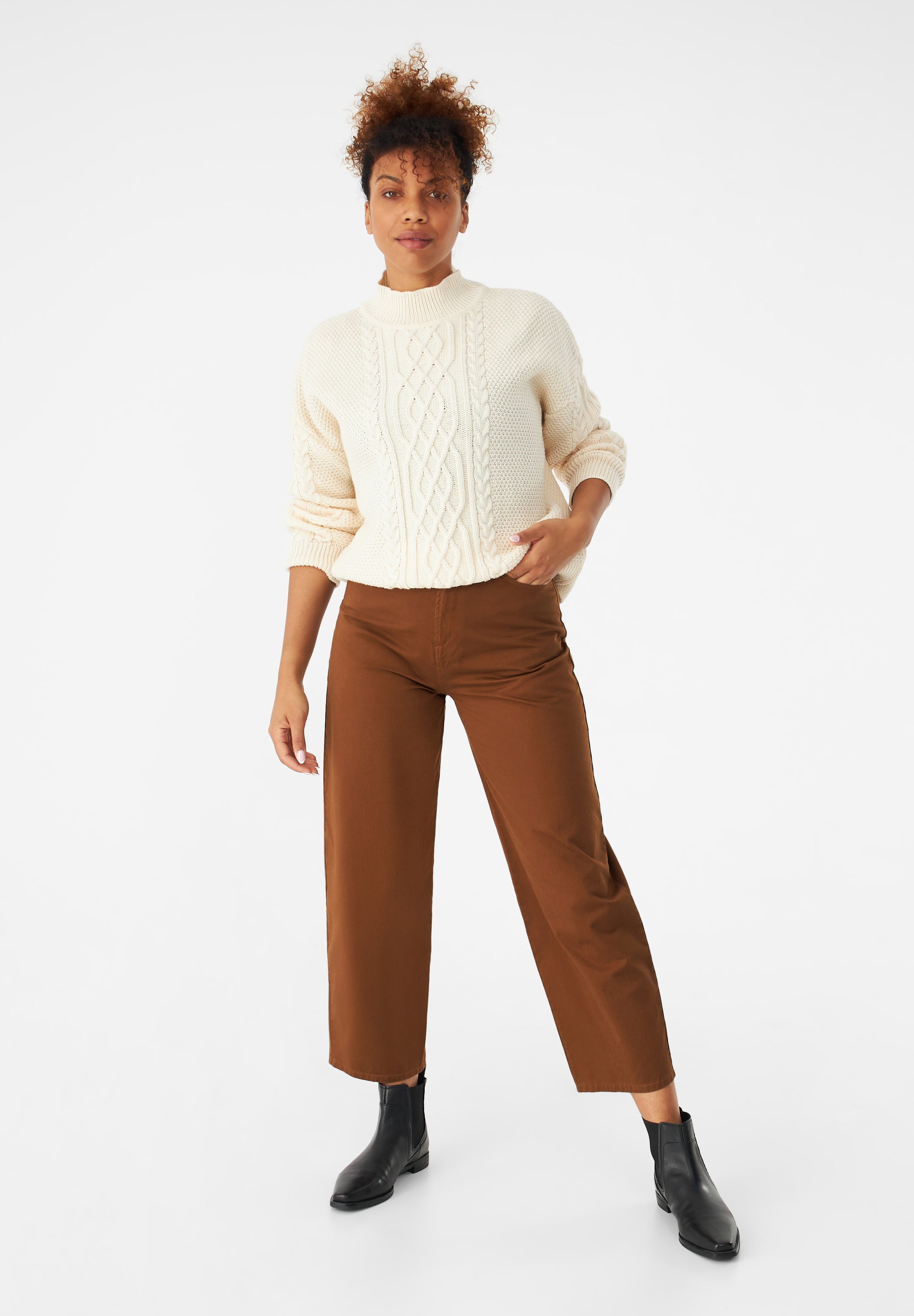Givn Berlin Hose AURELIA aus Bio-Baumwolle Trousers Caramel Brown