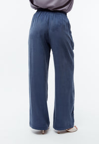 Givn Berlin Hose GBMARLA relaxed aus TENCEL™ mit Peach-Effekt Trousers Nightshade Blue