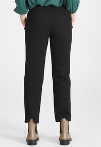 Givn Berlin Hose JASMIN aus Bio-Baumwolle Trousers Black (Structure)