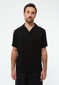 Givn Berlin Kurzarmhemd GBBARIK aus LENZING™ ECOVERO™ Buttoned Shirt Black