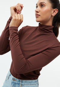 Givn Berlin Longsleeve GBVIDA aus TENCEL™ mit Rollkragen Longsleeve Burned Brown (Tencel)