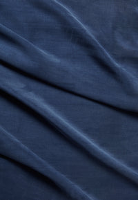 Givn Berlin Maxikleid GBROXIE aus TENCEL™ mit Peach-Effekt Dress Nightshade Blue