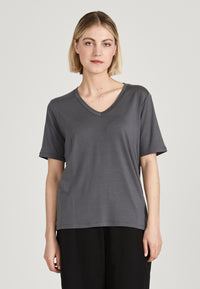 Givn Berlin T-Shirt JANE aus TENCEL™ Lyocell T-Shirt Shadow Grey (Tencel)