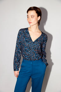 Givn Berlin Wickelbluse LUNA aus LENZING™ ECOVERO™ Blouse Moroccan / Lime (Leo)