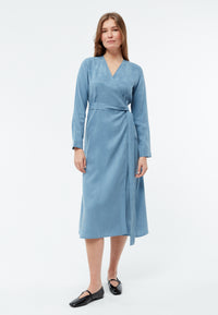 Givn Berlin Wickelkleid GBVIRGINIA aus TENCEL™ mit Peach-Effekt Dress Cloudy Blue (Tencel)