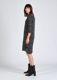 Givn Berlin Kleid FREYA aus TENCEL™ Lyocell Dress Black / White Flowers (Tencel)