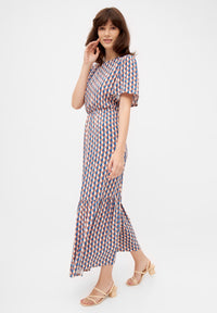 Givn Berlin Volantkleid MARISSA aus LENZING™ ECOVERO™ Dress Terracotta / Blue (Geometric)